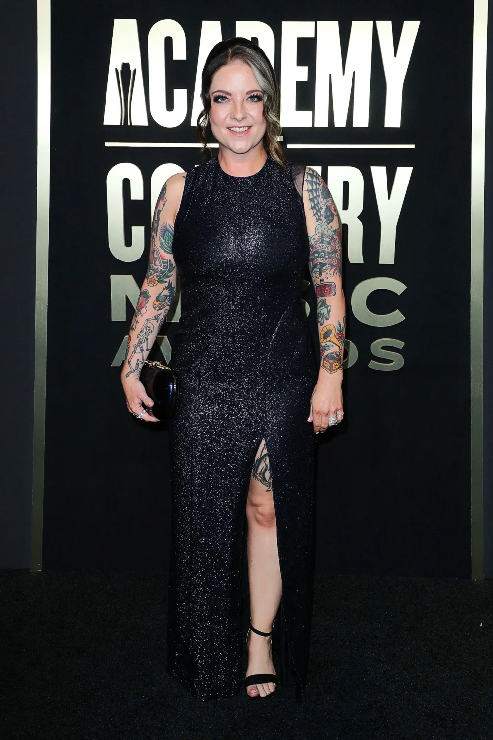 Ashley McBryde got leggy in black.